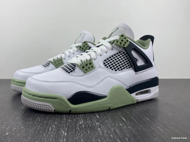HYPE Jordan Seafoam AQ9129-103 Air 4 WMNS 0822
